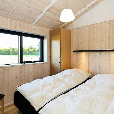8 Person In Hj Rring * Hjørring